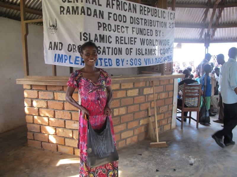Islamic Relief food distributions provided a lifeline for displaced families.